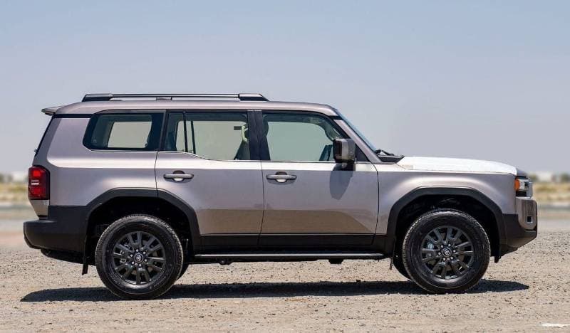 2025 Toyota Prado GXR thumbnail 7