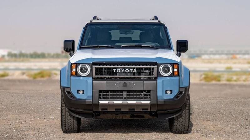 2025 Toyota Prado ADVENTURE thumbnail 2