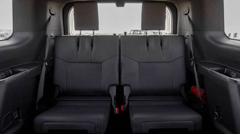 2025 Toyota Prado ADVENTURE thumbnail 4