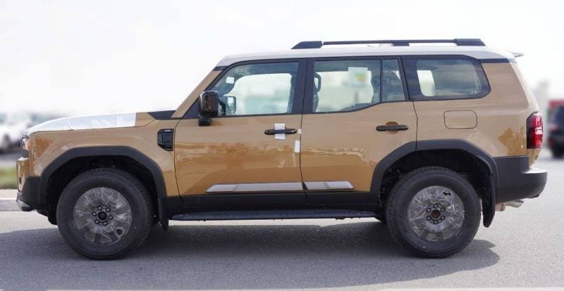 2025 Toyota Prado VXR thumbnail 4