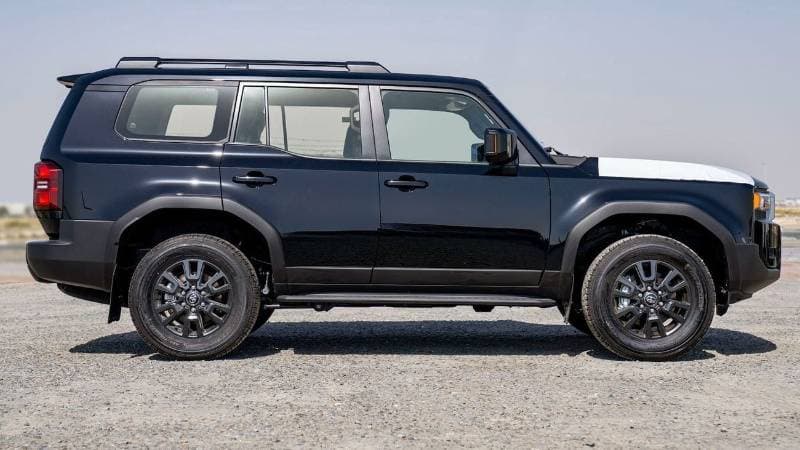 2025 Toyota Prado VXR thumbnail 7