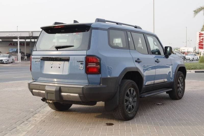2025 Toyota Prado VXR thumbnail 5