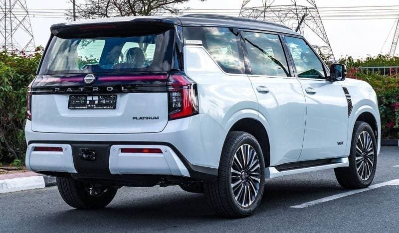2026 Nissan Patrol LE PLATINUM CITY thumbnail 4