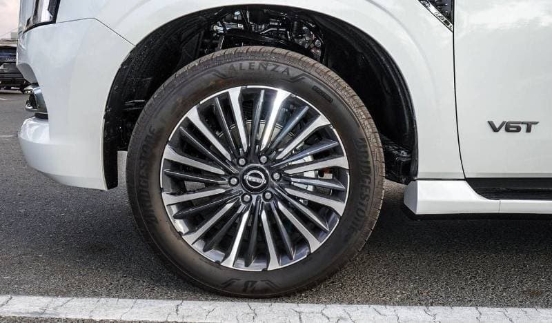 2026 Nissan Patrol LE PLATINUM CITY thumbnail 7