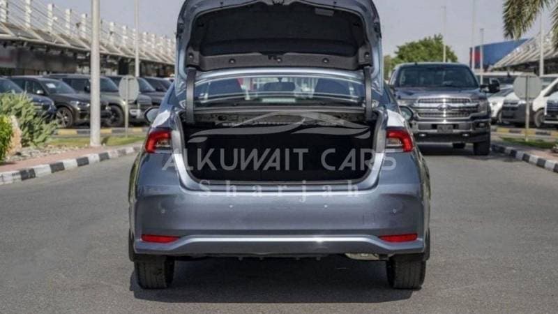 2023 Toyota Corolla XLI thumbnail 7
