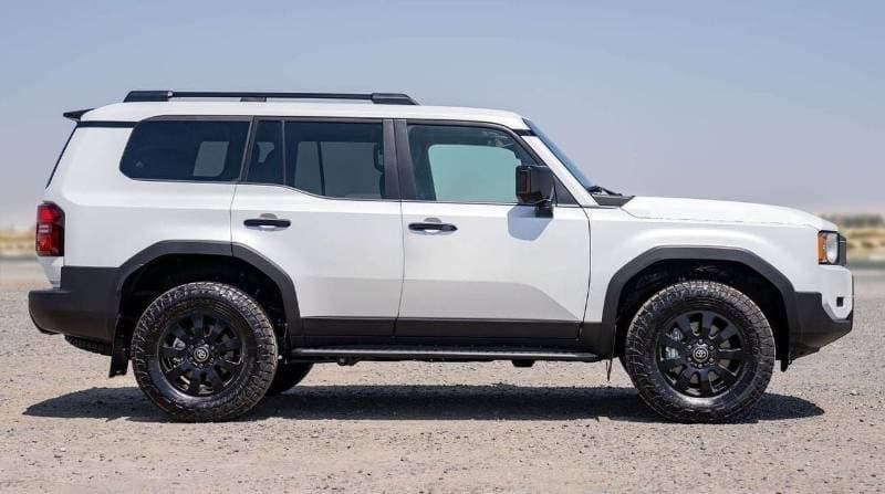 2024 Toyota Prado GXR thumbnail 2