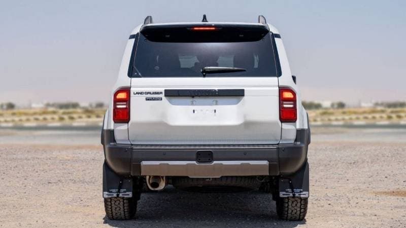 2025 Toyota Prado GXR thumbnail 5