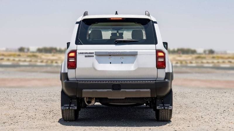 2024 Toyota Prado GXR thumbnail 5