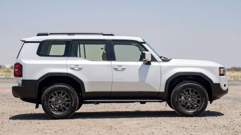 2024 Toyota Prado GXR thumbnail 7