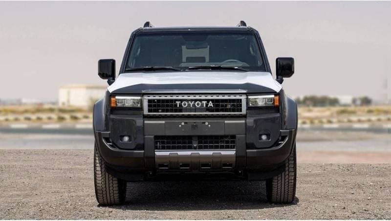 2026 Toyota Prado VXR thumbnail 2