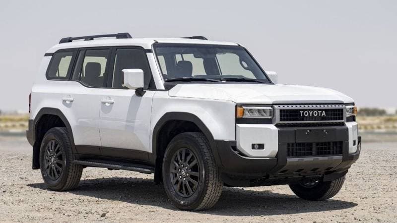 2024 Toyota Prado GXR thumbnail 4