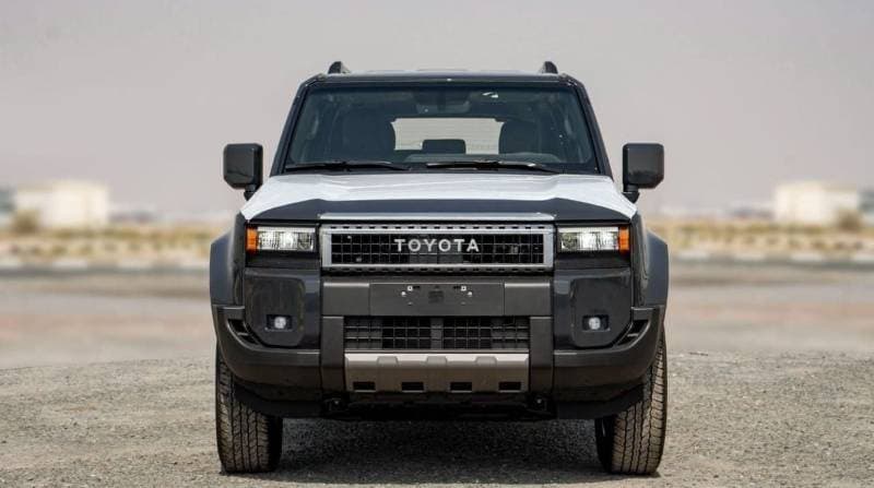 2025 Toyota Prado GXR thumbnail 2