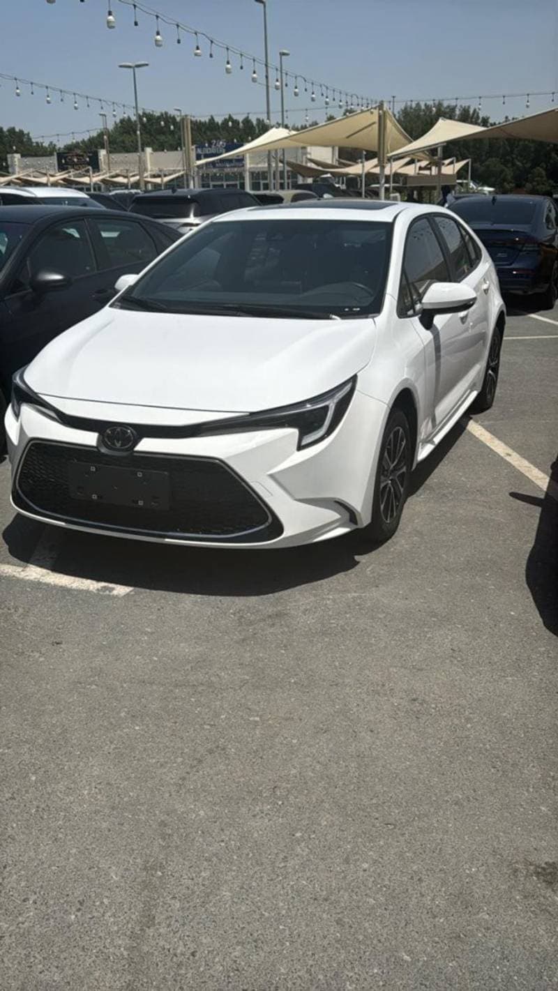 2024 Toyota Corolla ALTIS thumbnail 2