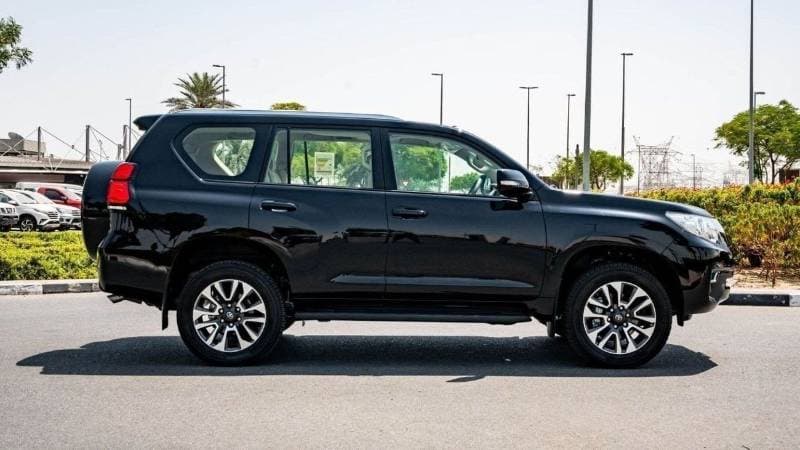 2023 Toyota Prado GXR thumbnail 5