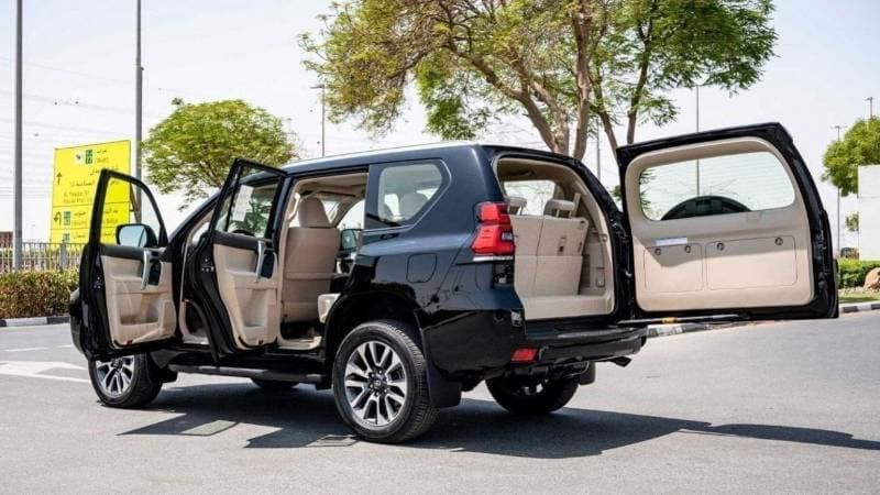 2023 Toyota Prado GXR thumbnail 8