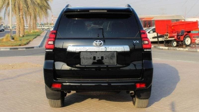 2023 Toyota Prado VX thumbnail 7