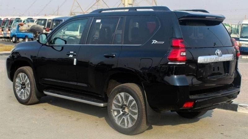2023 Toyota Prado VX thumbnail 8