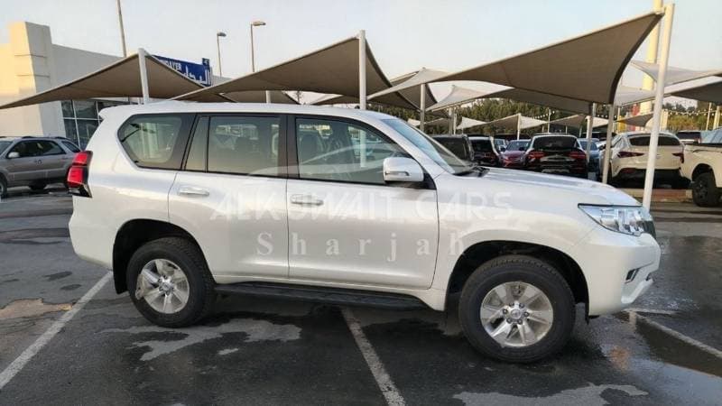 2023 Toyota Prado GXR thumbnail 6