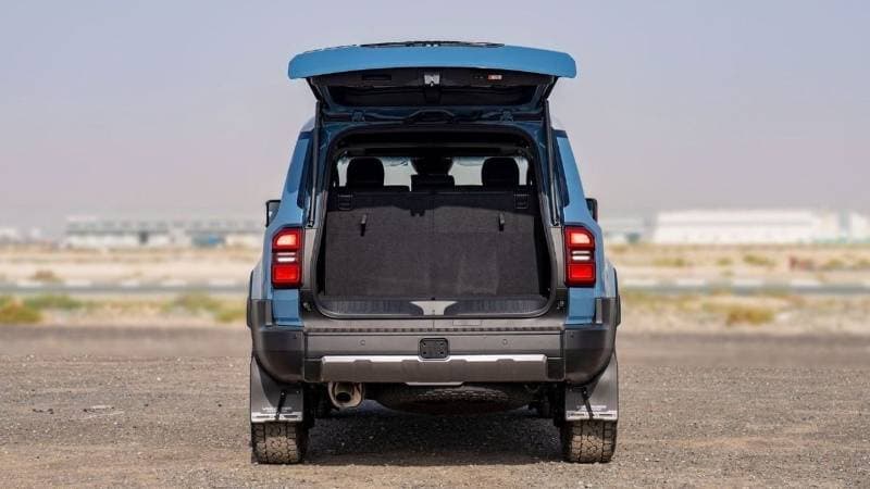 2025 Toyota Prado GXR thumbnail 8