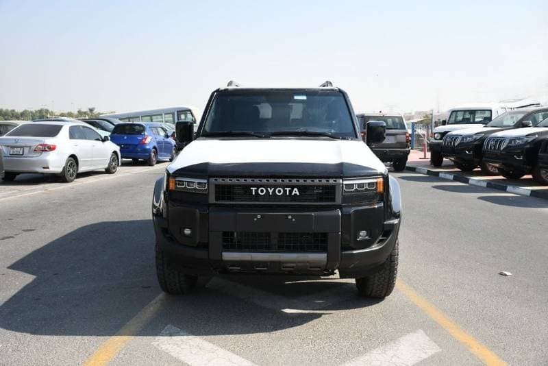 2025 Toyota Prado ADVENTURE thumbnail 4