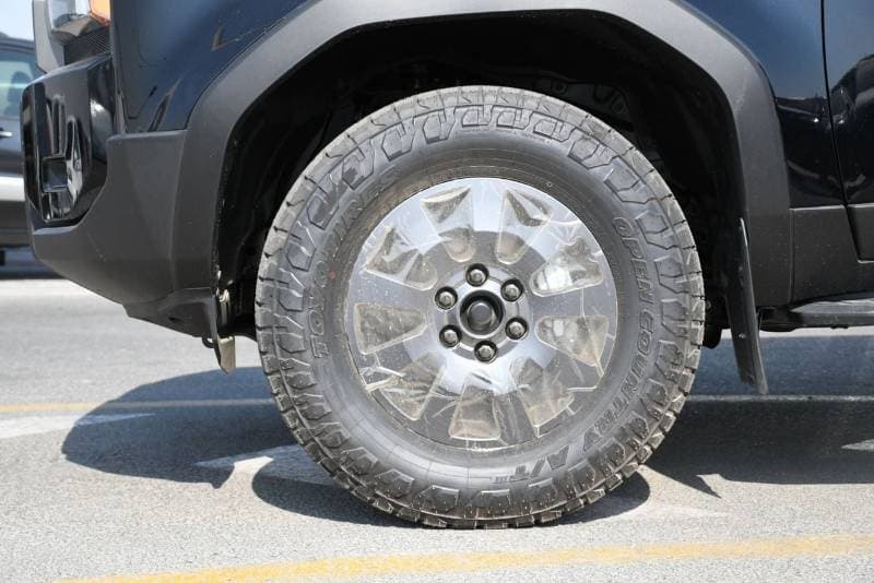 2025 Toyota Prado ADVENTURE thumbnail 6