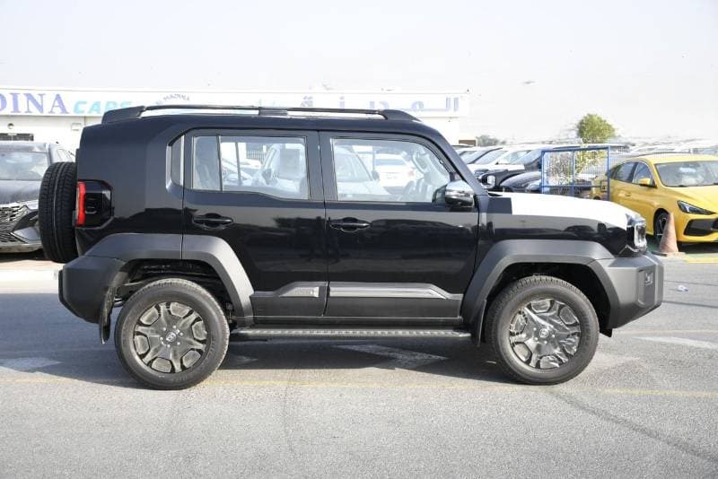 2027 Toyota Prado thumbnail 3