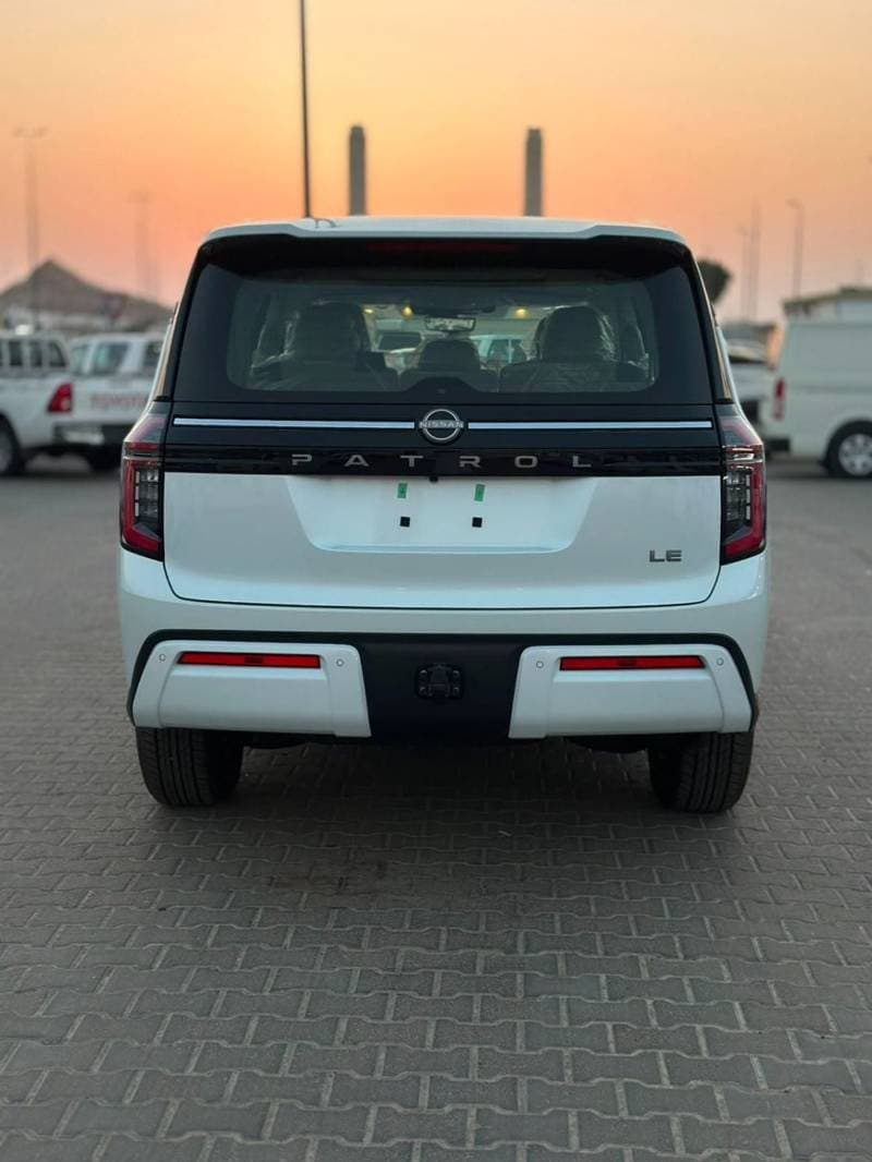2026 Nissan Patrol LE T2 thumbnail 4