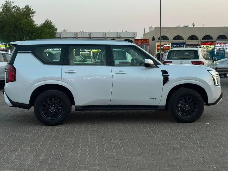 2026 Nissan Patrol LE T2 thumbnail 3