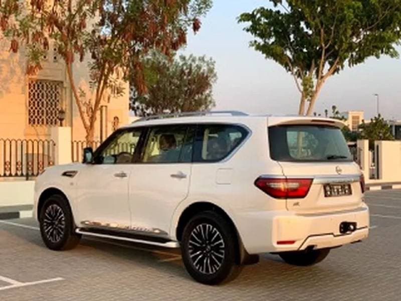 2024 Nissan Patrol LE PLATINUM CITY thumbnail 6