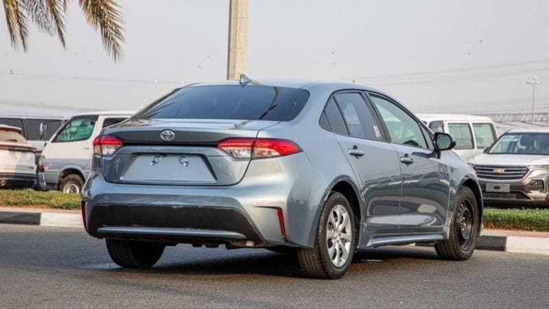 2020 Toyota Corolla LE thumbnail 5
