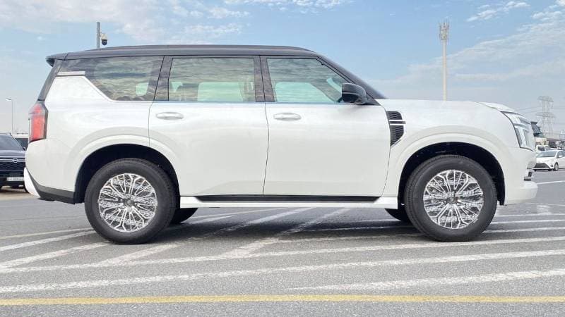 2026 Nissan Patrol SE PLATINUM CITY thumbnail 3