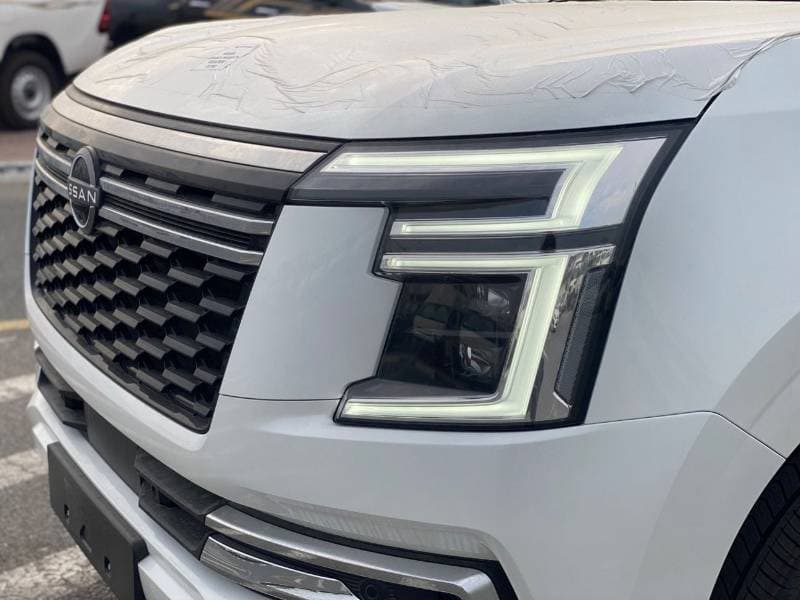 2026 Nissan Patrol SE PLATINUM CITY thumbnail 5