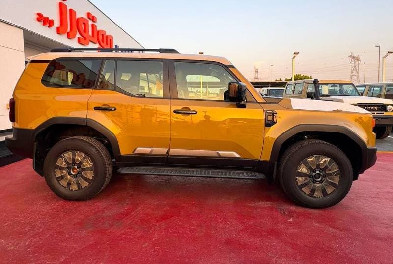 2026 Toyota Prado TXR thumbnail 5