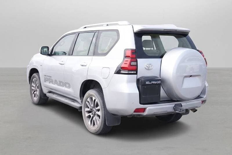 2023 Toyota Prado TX L thumbnail 5