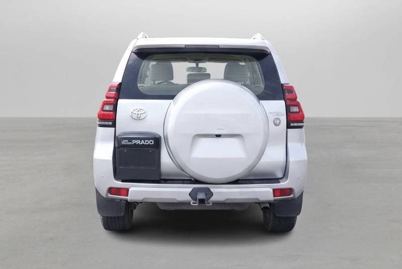 2023 Toyota Prado TX L thumbnail 6