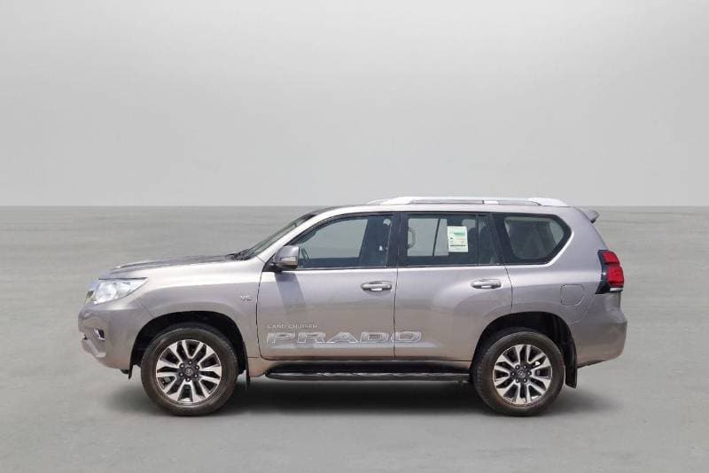 2022 Toyota Prado TX L thumbnail 6