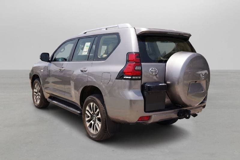 2022 Toyota Prado TX L thumbnail 7