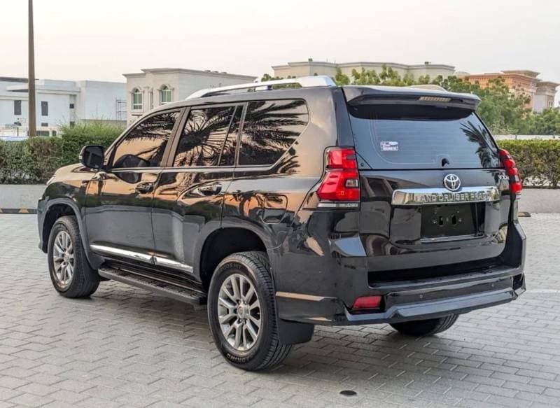 2023 Toyota Prado VXR thumbnail 6