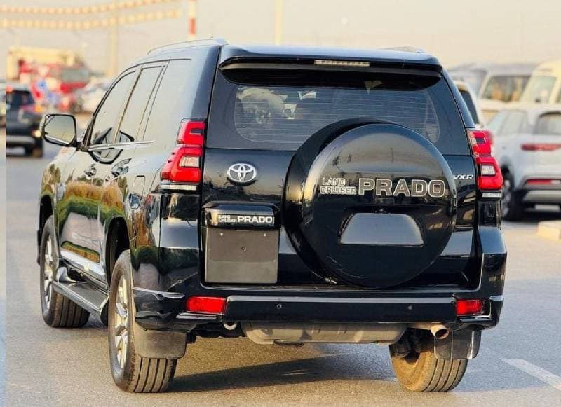 2021 Toyota Prado VXR thumbnail 4