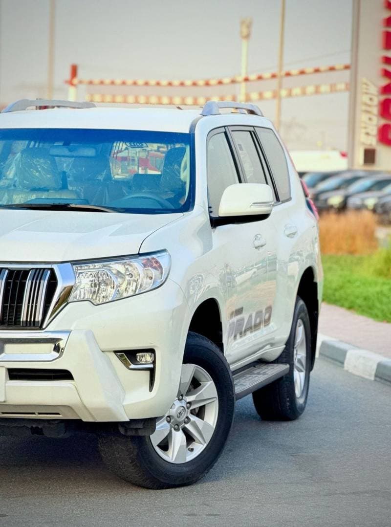 2019 Toyota Prado GXR thumbnail 8