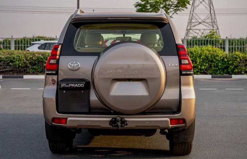 2022 Toyota Prado TX L thumbnail 6
