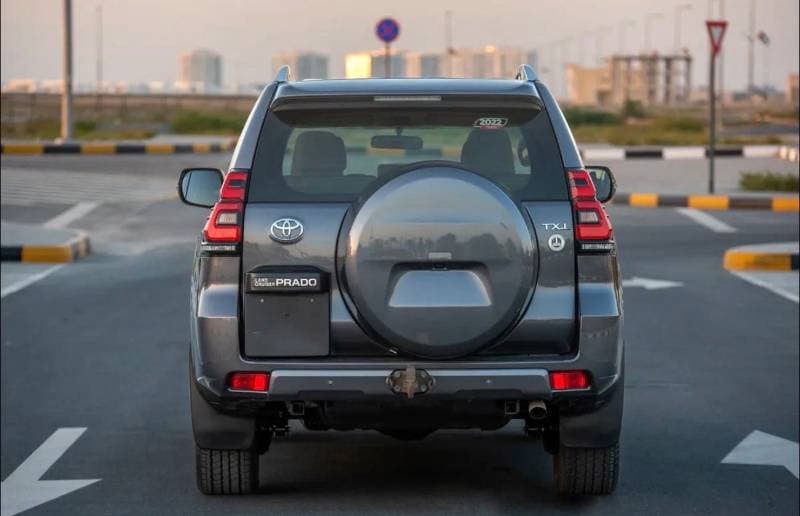 2022 Toyota Prado TX L thumbnail 5