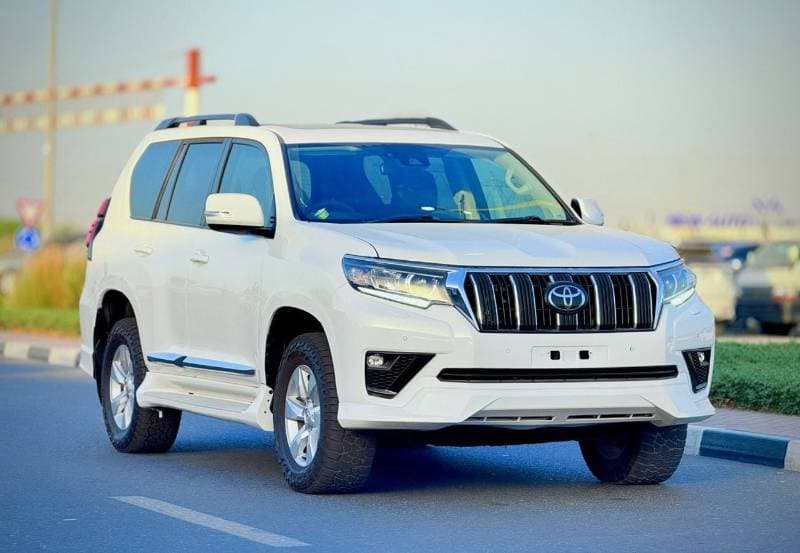 2020 Toyota Prado thumbnail 3