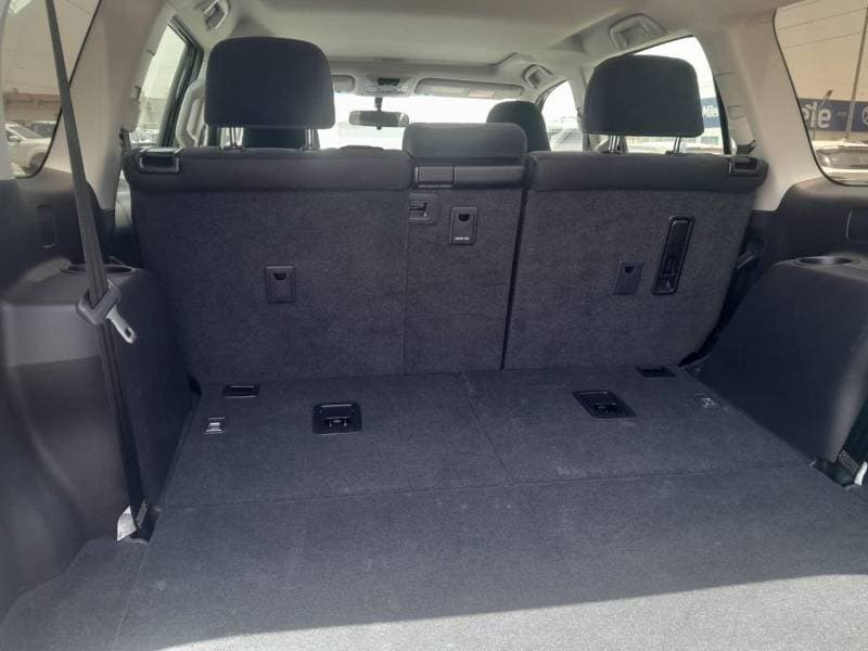 2023 Toyota Prado TX L thumbnail 5