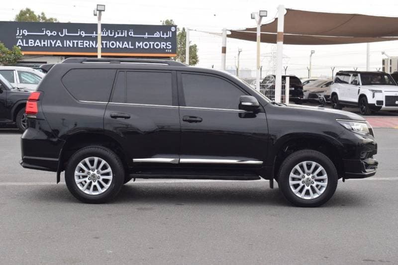 2020 Toyota Prado VXR thumbnail 3