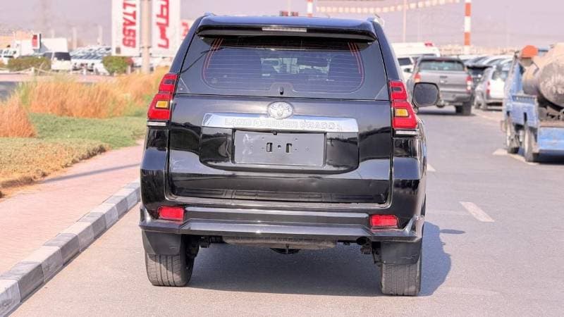 2019 Toyota Prado VXR thumbnail 6