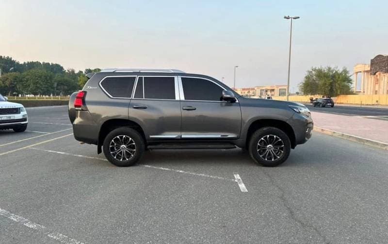 2012 Toyota Prado TX L thumbnail 3