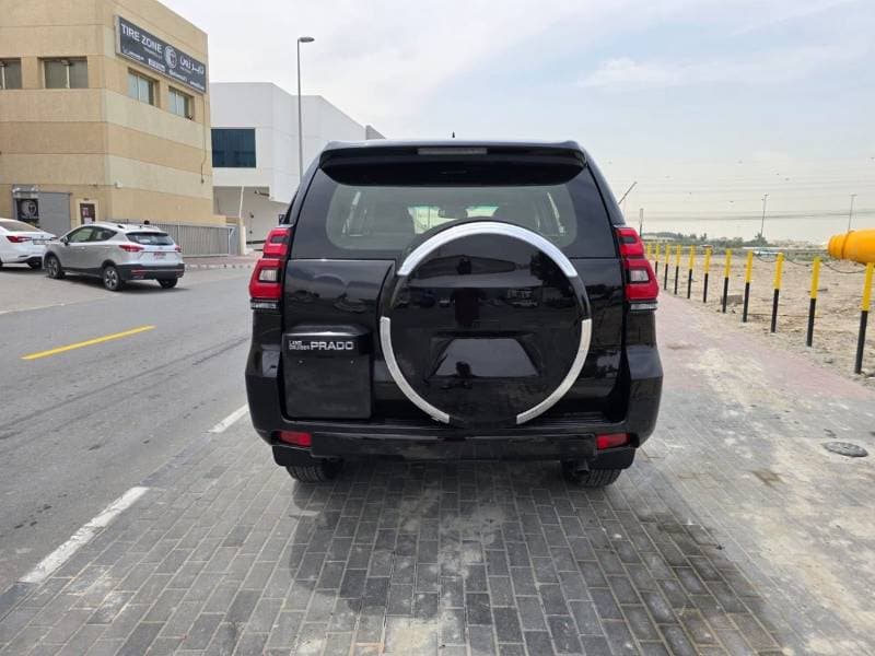 2023 Toyota Prado TX L thumbnail 6