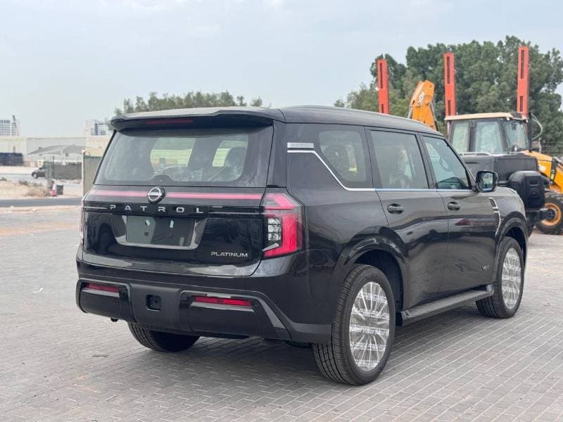 2026 Nissan Patrol LE PLATINUM CITY thumbnail 5
