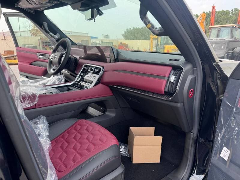 2026 Nissan Patrol LE PLATINUM CITY thumbnail 8